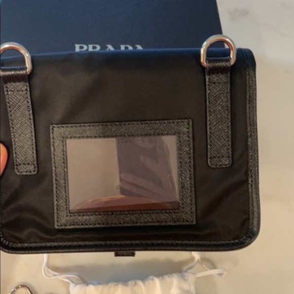 SOLD Prada crossbody bag. SOLD - Picture 4 of 10